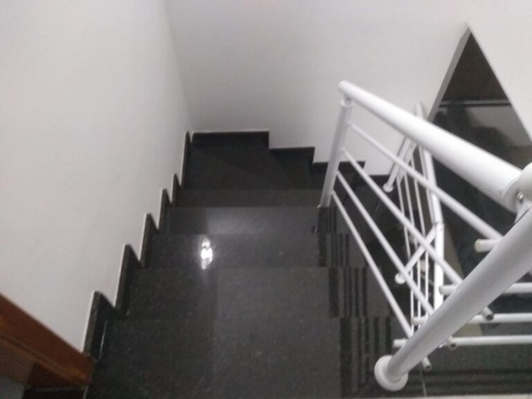 WhatsApp Image 2025-11-06 at 12.01.32 (2)